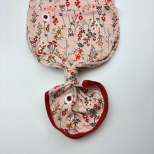 Load image into Gallery viewer, Girls Baby Berry, floral organic cotton sleepsack / sleeping bag, EUC, size 0000,  