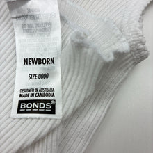 Load image into Gallery viewer, Unisex Bonds, white ribbed cotton singlet top, GUC, size 0000,  