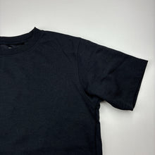 Load image into Gallery viewer, Unisex Uniqlo, AIRism sports / activewear top, EUC, size 9-10,  