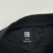 Load image into Gallery viewer, Unisex Uniqlo, AIRism sports / activewear top, EUC, size 9-10,  