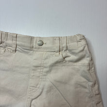 Load image into Gallery viewer, Girls Uniqlo, stretch denim shorts, adjustable, EUC, size 5-6,  