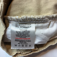 Load image into Gallery viewer, Boys REAL kids, soft feel stretch cotton shorts, elasticated, EUC, size 5-6,  