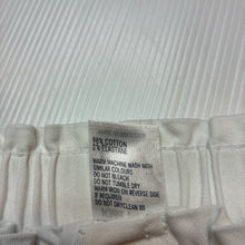 Load image into Gallery viewer, Girls Anko, white stretch denim shorts, elasticated, EUC, size 5,  