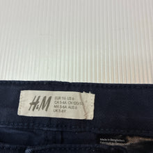Load image into Gallery viewer, Girls H&amp;M, lace trim navy stretch cotton shorts, adjustable, EUC, size 6,  