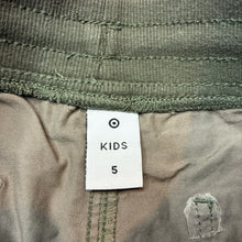 Load image into Gallery viewer, Boys Target, camo print cotton shorts, elasticated, FUC, size 5,  