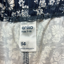Load image into Gallery viewer, Girls Anko, floral cotton shorts, elasticated, EUC, size 14,  