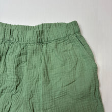 Load image into Gallery viewer, Unisex Lily &amp; Dan, lightweight crinkle cotton shorts, elasticated, GUC, size 10,  