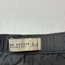 Load image into Gallery viewer, Boys TINY BUTTON collection, cotton shorts, elasticated, GUC, size 3-4,  