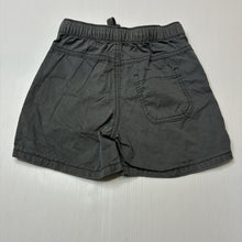 Load image into Gallery viewer, Boys TINY BUTTON collection, cotton shorts, elasticated, GUC, size 3-4,  