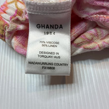 Load image into Gallery viewer, Girls GHANDA, floral viscose / linen shorts, elasticated, EUC, size 9-10,  