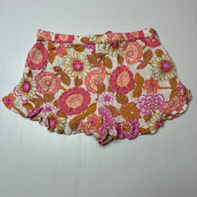 Load image into Gallery viewer, Girls GHANDA, floral viscose / linen shorts, elasticated, EUC, size 9-10,  