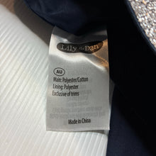 Load image into Gallery viewer, Girls Lily &amp; Dan, navy lightweight skirt, elasticated, EUC, size 8,  