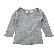 Load image into Gallery viewer, Unisex Dymples, grey marle cotton long sleeve top, GUC, size 00,  