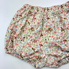 Load image into Gallery viewer, Girls lightweight, floral cotton shorts / bloomers, EUC, size 2,  