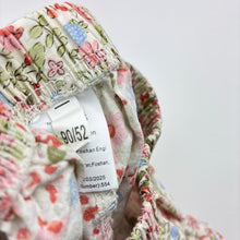 Load image into Gallery viewer, Girls lightweight, floral cotton shorts / bloomers, EUC, size 2,  