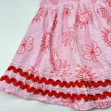 Load image into Gallery viewer, Girls Mango, crinkle cotton summer dress, GUC, size 2, L: 45cm