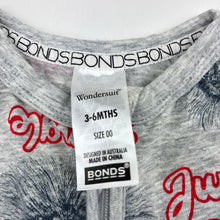 Load image into Gallery viewer, Unisex Bonds, Christmas zip wondersuit / zippy / romper, lion, EUC, size 00,  