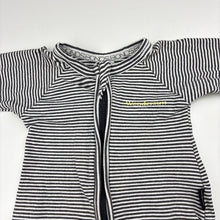 Load image into Gallery viewer, Unisex Bonds, zip wondersuit / zippy / romper, FUC, size 0000,  