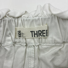 Load image into Gallery viewer, Girls Cotton On, white stretch cotton shorts, elasticated, GUC, size 3,  