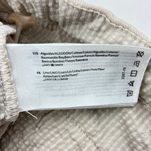 Load image into Gallery viewer, Boys Mayoral, cotton / linen blend shorts, adjusable, marks front right leg, FUC, size 5,  