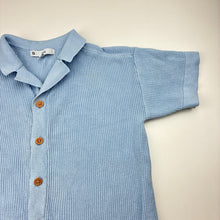 Load image into Gallery viewer, Unisex Target, knitted cotton short sleeve top, FUC, size 4,  