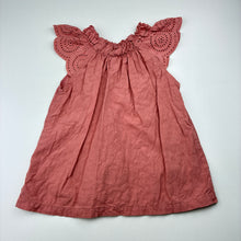 Load image into Gallery viewer, Girls Like Too, broderie trim top, GUC, size 5,  