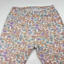 Load image into Gallery viewer, Girls Uniqlo, PAUL &amp; JOE cropped floral leggings, Inside leg: 24.5cm, GUC, size 4,  