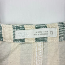 Load image into Gallery viewer, Unisex Zara, striped cotton overalls / shortalls, EUC, size 5,  