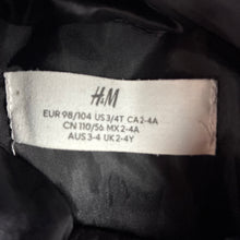 Load image into Gallery viewer, Unisex H&amp;M, black hooded puffer jacket / coat, GUC, size 3-4,  