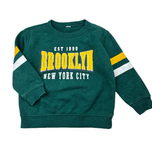 Load image into Gallery viewer, Boys green, fleece lined sweater / jumper, no labels, armpit to armpit: 33cm, shoulder to cuff: 30cm, GUC, size 1-2,  