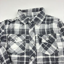 Load image into Gallery viewer, Boys Kids &amp; Co, flannel cotton long sleeve shirt, EUC, size 4,  