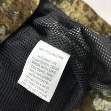 Load image into Gallery viewer, Unisex SPIKA, camo print lightweight hunter jacket / coat, EUC, size 6,  