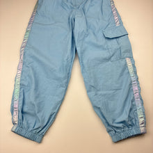 Load image into Gallery viewer, Girls Cotton On, lightweight casual pants, elasticated, Inside leg: 44.5cm, EUC, size 5,  