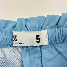 Load image into Gallery viewer, Girls Cotton On, lightweight casual pants, elasticated, Inside leg: 44.5cm, EUC, size 5,  