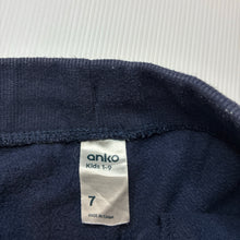 Load image into Gallery viewer, Boys Anko, fleece lined shorts, elasticated, FUC, size 7,  