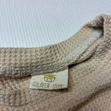 Load image into Gallery viewer, Unisex SOLDIER STONE, waffle long sleeve top, EUC, size 2,  