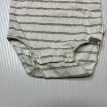 Load image into Gallery viewer, Unisex Bonds, stretchy singletsuit romper, GUC, size 0000,  