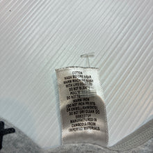 Load image into Gallery viewer, Unisex Target, cotton singlet top, EUC, size 000,  
