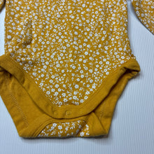 Load image into Gallery viewer, Girls Baby Berry, floral cotton bodysuit / romper, EUC, size 00,  