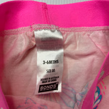 Load image into Gallery viewer, Girls Bonds, stretchy leggings / bottoms, shells, GUC, size 00,  