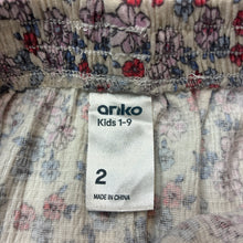 Load image into Gallery viewer, Girls Anko, stretchy floral shorts, elasticated, EUC, size 2,  