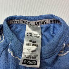 Load image into Gallery viewer, Unisex Bonds, WONDERCOOL zip wondersuit / zippy / romper, EUC, size 00000,  