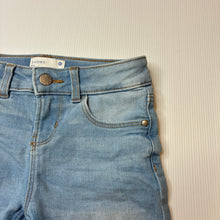 Load image into Gallery viewer, Unisex Target, blue stretch denim shorts, EUC, size 5,  