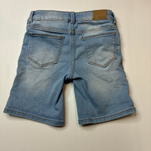 Load image into Gallery viewer, Unisex Target, blue stretch denim shorts, EUC, size 5,  