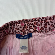 Load image into Gallery viewer, Girls Okaidi, cotton lined animal print skirt, elasticated, EUC, size 4,  