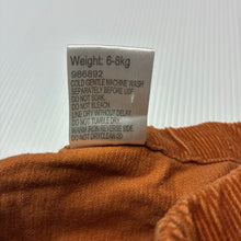 Load image into Gallery viewer, Unisex Baby Berry, corduroy cotton pants, elasticated, EUC, size 00,  