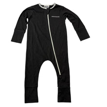 Load image into Gallery viewer, Unisex Bonds, soft stretchy zip WONDERGROW romper, EUC, size 0,  