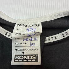 Load image into Gallery viewer, Unisex Bonds, soft stretchy zip WONDERGROW romper, EUC, size 0,  