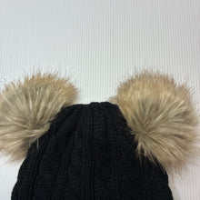 Load image into Gallery viewer, Unisex black, cable knit hat / beanie, EUC, size 1-2,  