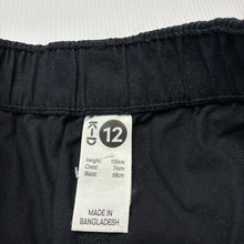 Load image into Gallery viewer, Boys KID, black stretch cotton shorts, elasticated, EUC, size 12,  